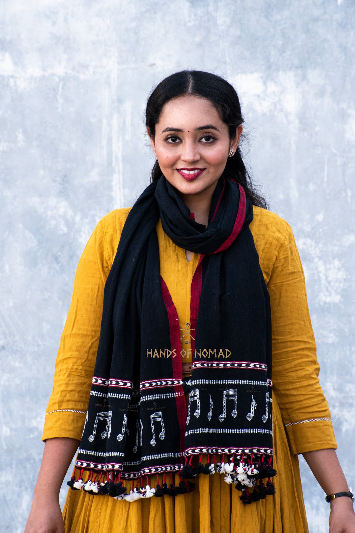 Musical black kala cotton stole