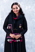 Do Choti black stole