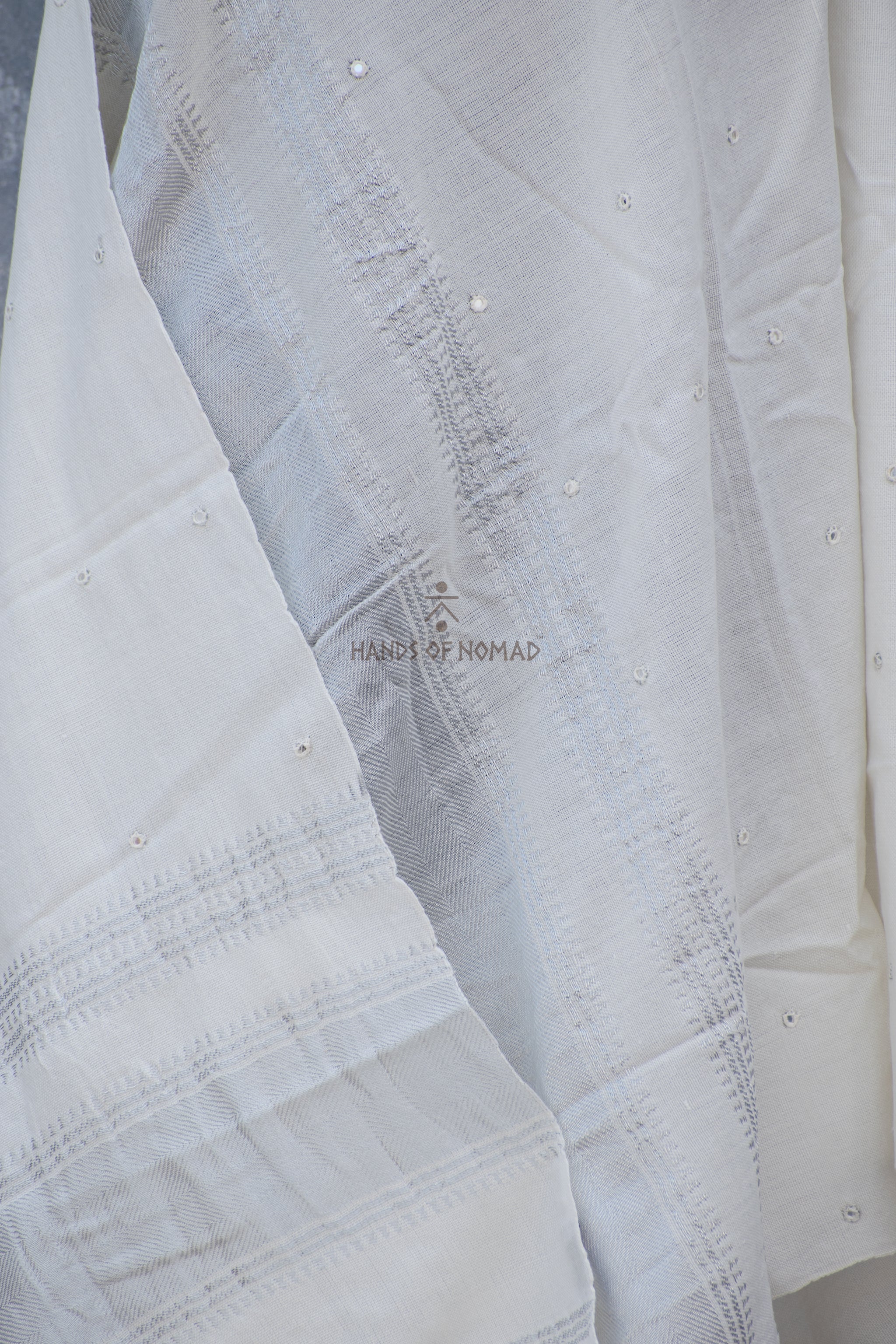 White Bhujodi Woolen Shawl