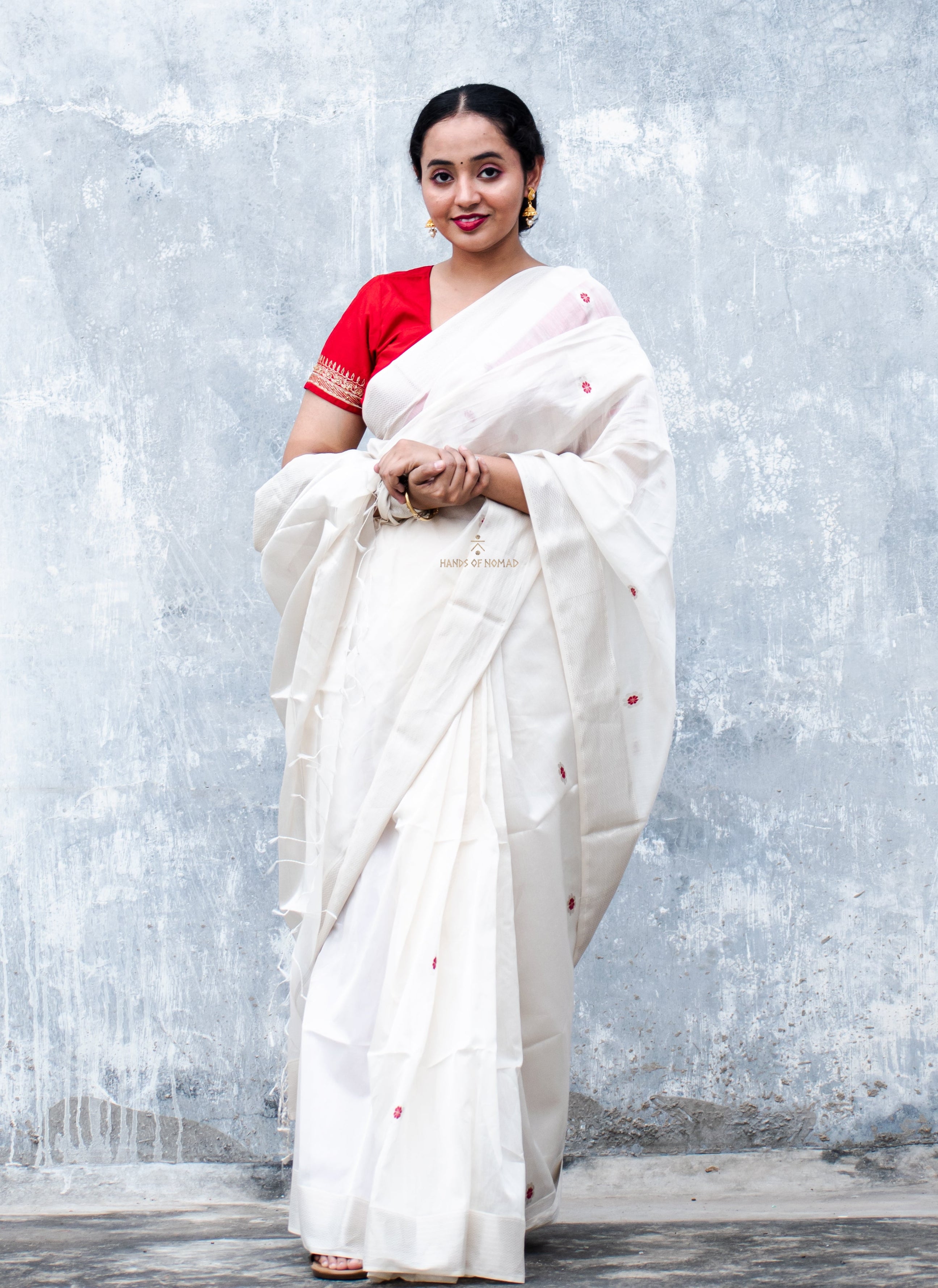 White Cotton Silk Maheshwari Saree